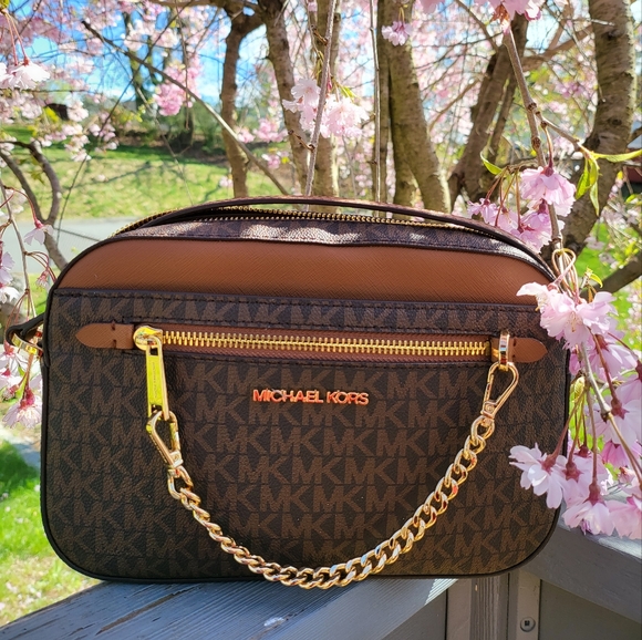 🆕MICHAEL💖KORS JET SET Crossbody Bag👜 - Picture 4 of 16